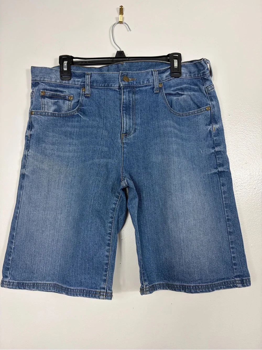 Garnet Hill women’s Bermuda Denim Shorts sz 14